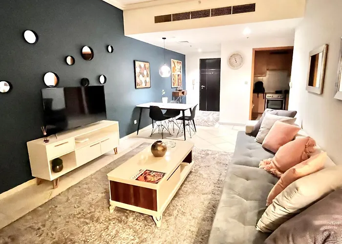 Cozy 3Bedroom Apartment