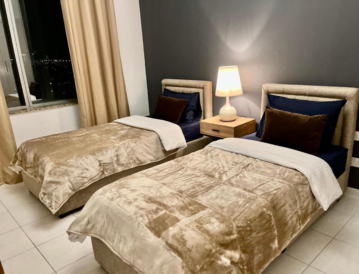 شقة Cozy 3bedroom دبي